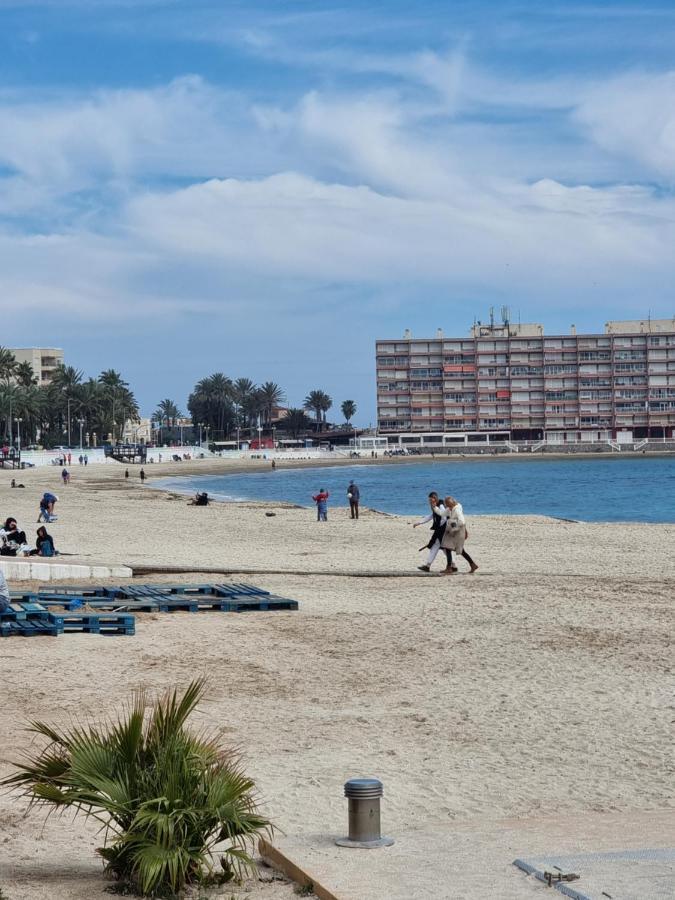 Luxury Evita Apartments In Torrevieja Exterior foto